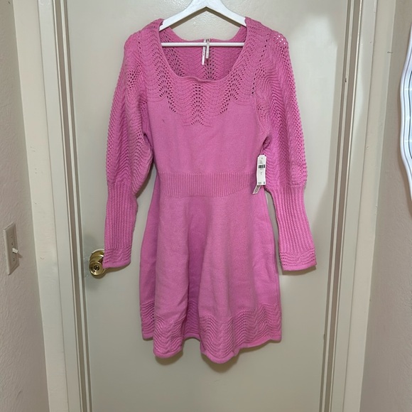 Anthropologie knit sweater dress - Picture 1 of 6